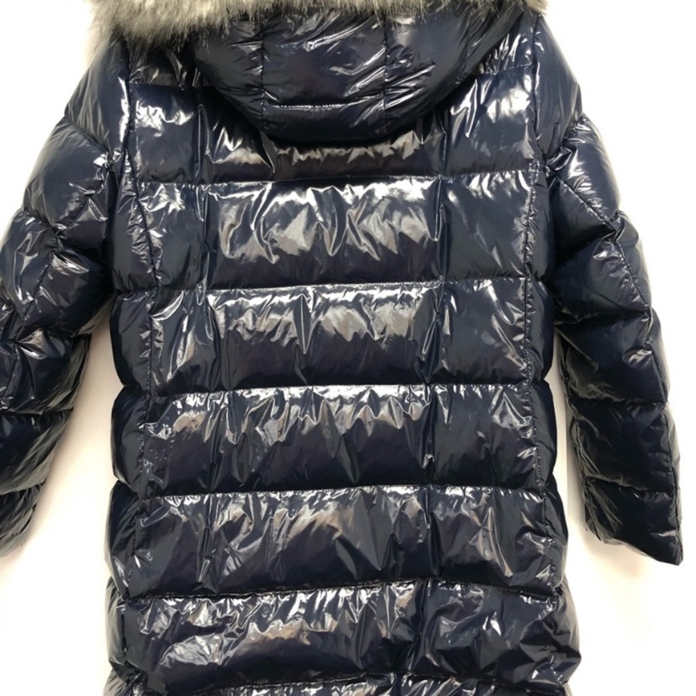 Coat - Picture 4 of 6